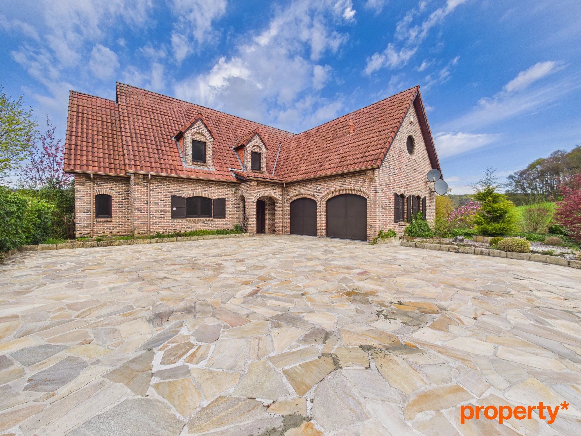 Image - for sale House in Eischen